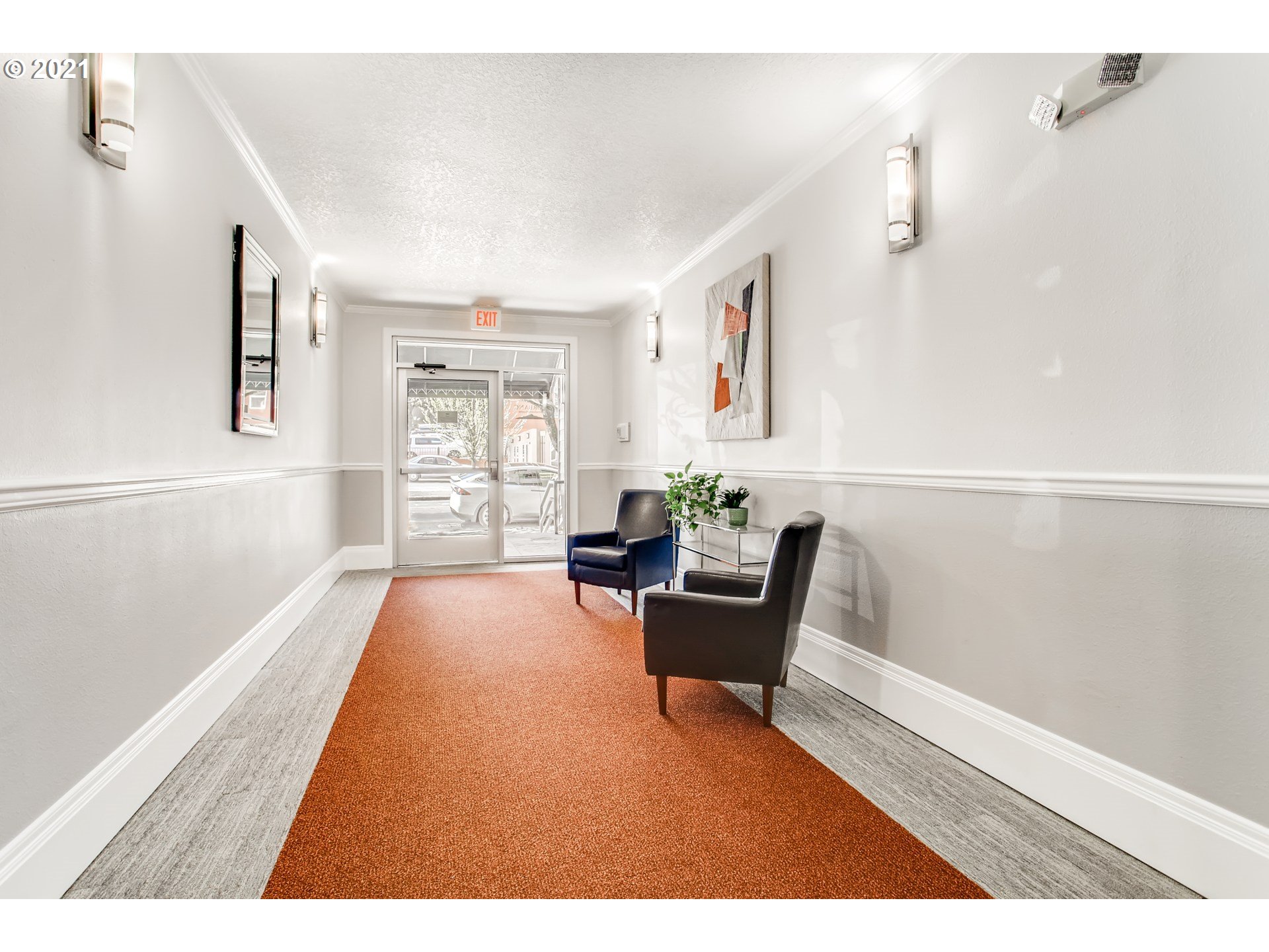 Photo #4: 21326914 Listing 