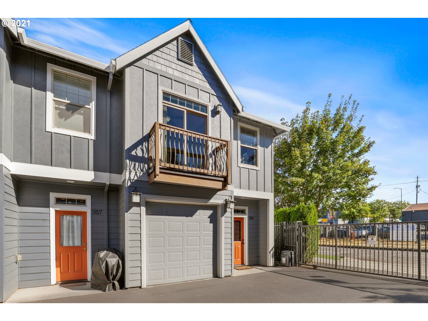 Photo #3: 21327933 Listing 