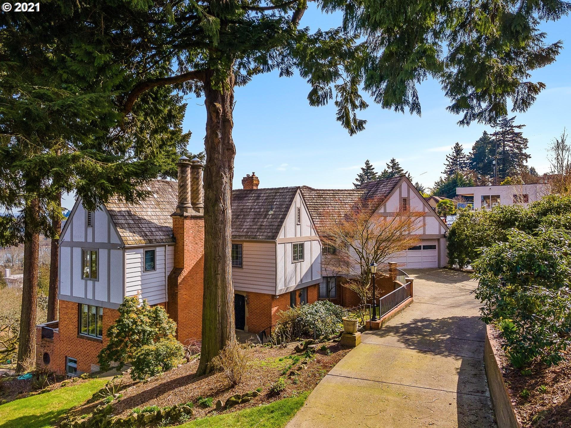244 S CALIFORNIA ST (1 of 31)
