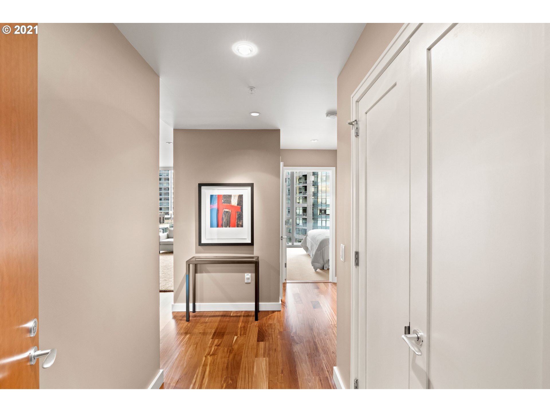 Photo #6: 21331538 Listing 