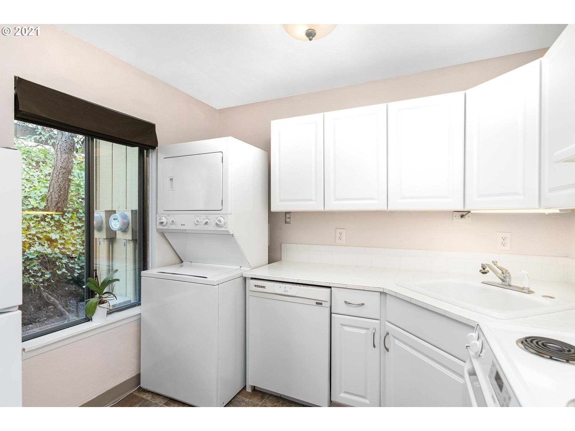 Photo #3: 21334741 Listing 