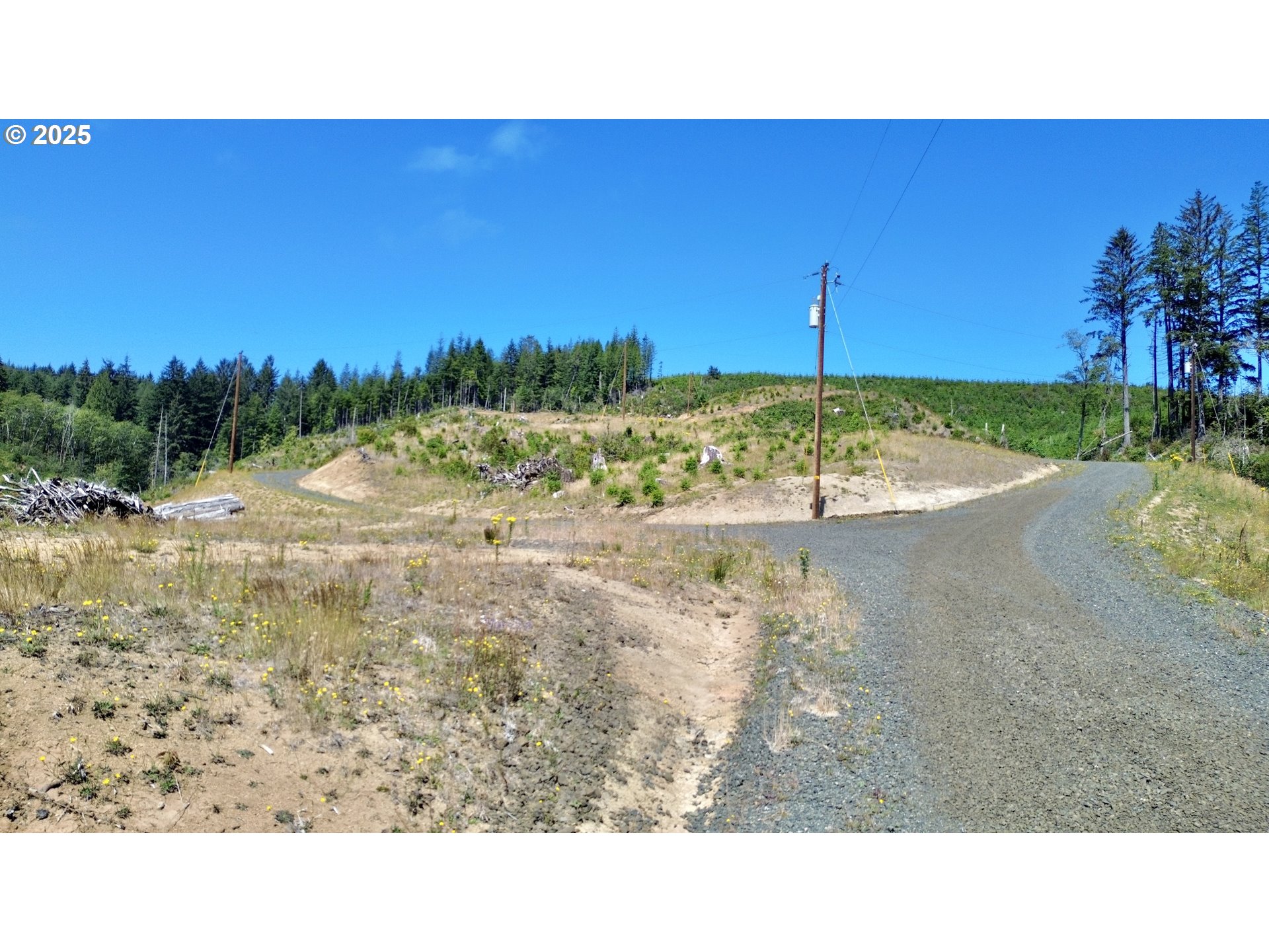 000 Fawn LN UNIT 1405, Coos Bay, OR, 97420