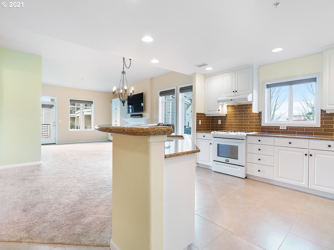 Photo #3: 21337769 Listing 