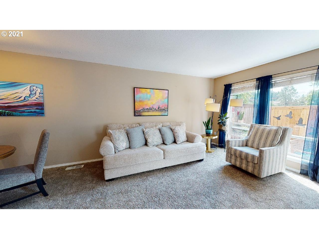 Photo #6: 21342991 Listing 