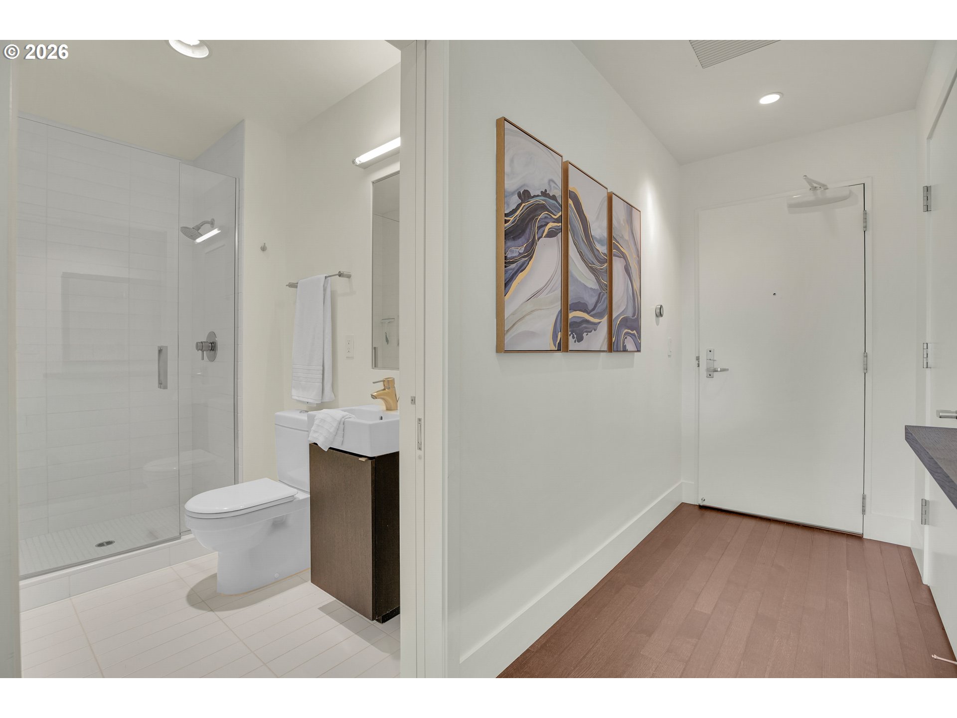 Photo #12: 213430849 Listing: Photo #12