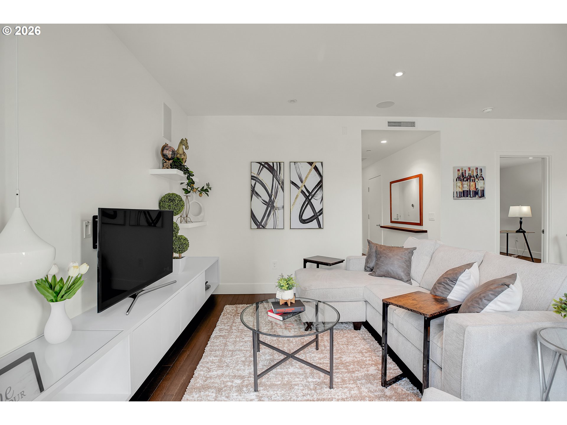 Photo #7: 213430849 Listing: Photo #7