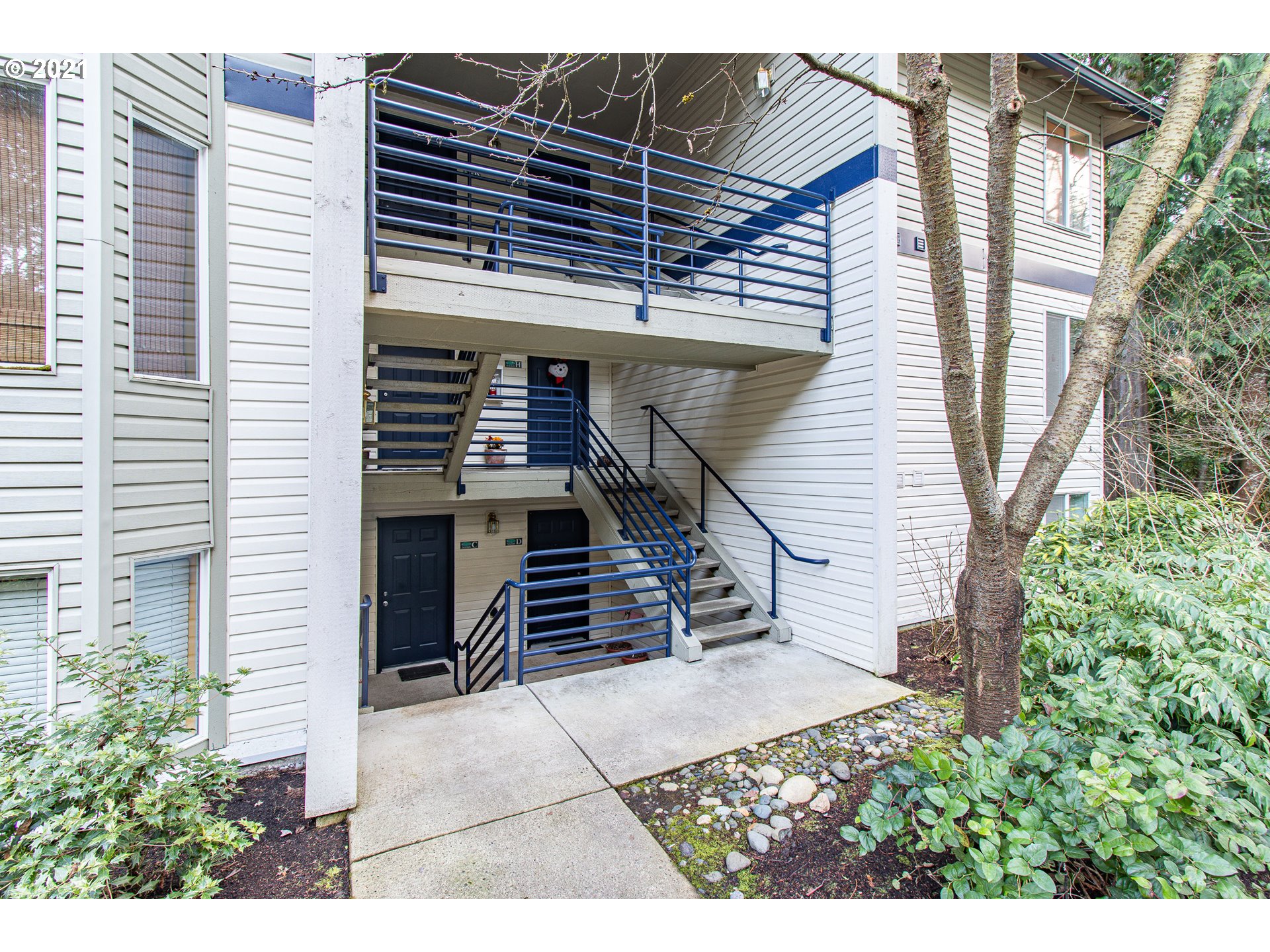 Photo #2: 21343150 Listing 