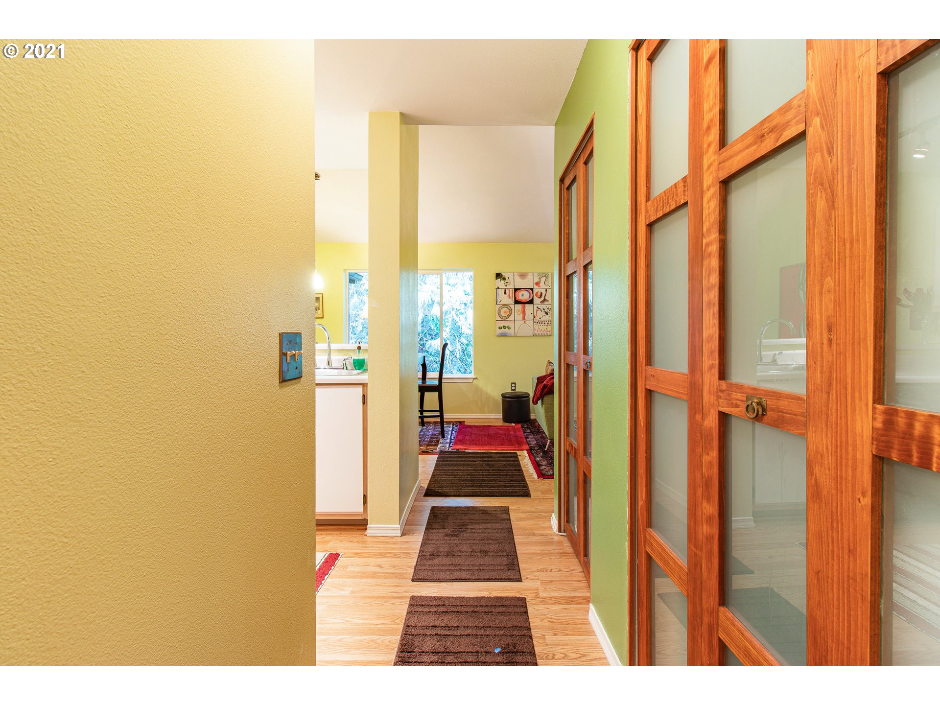 Photo #5: 21343150 Listing 
