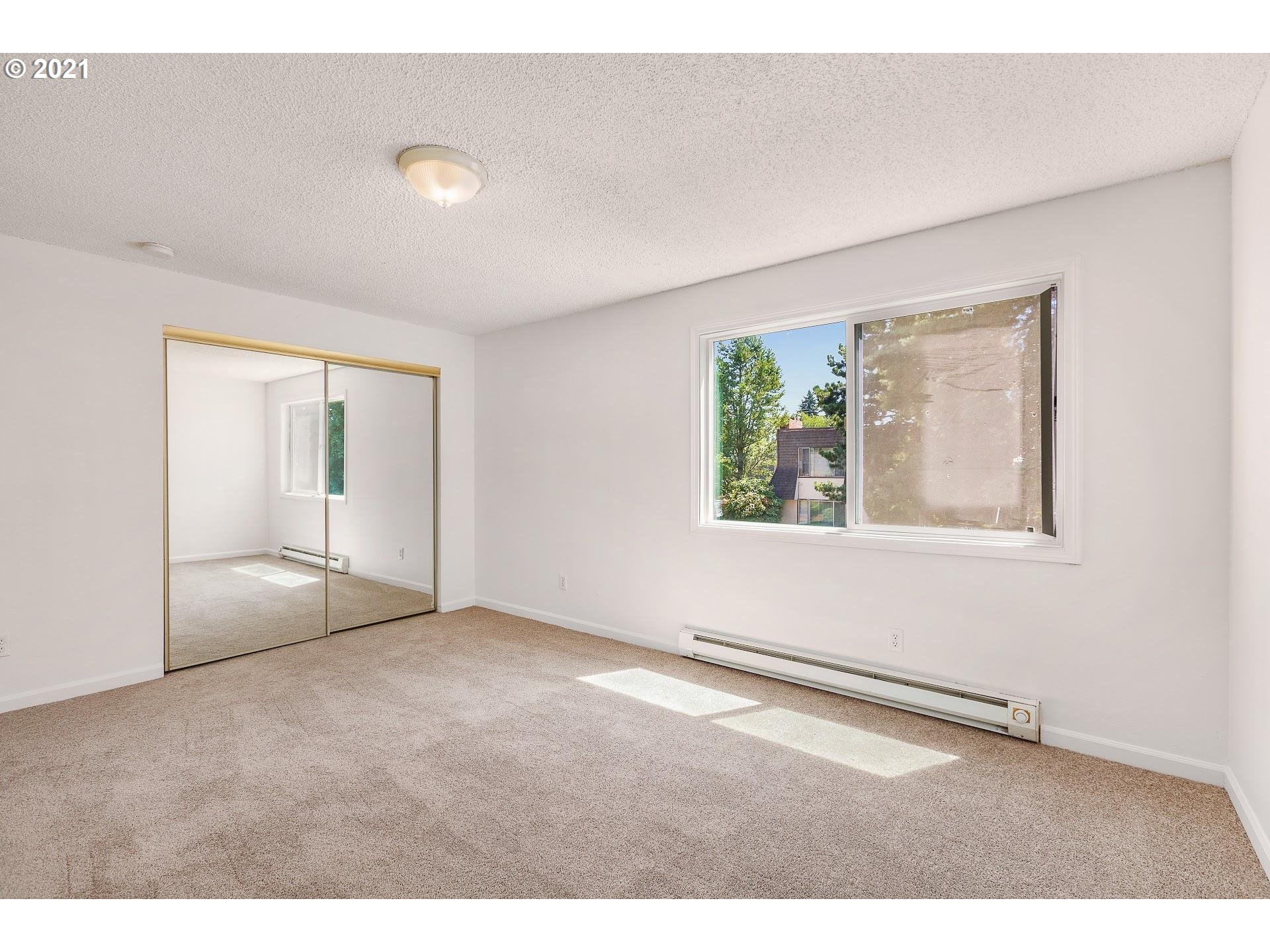 Photo #6: 21350941 Listing 