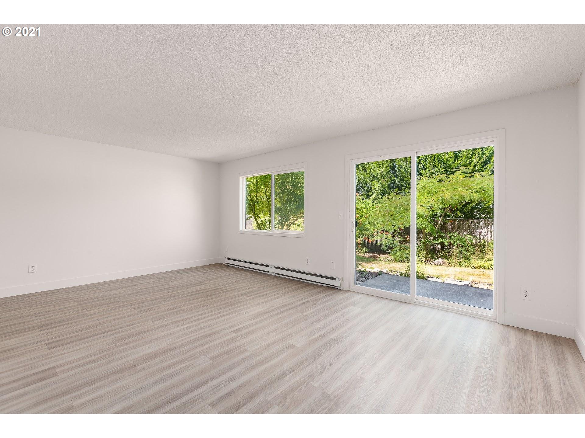 Photo #2: 21350941 Listing 