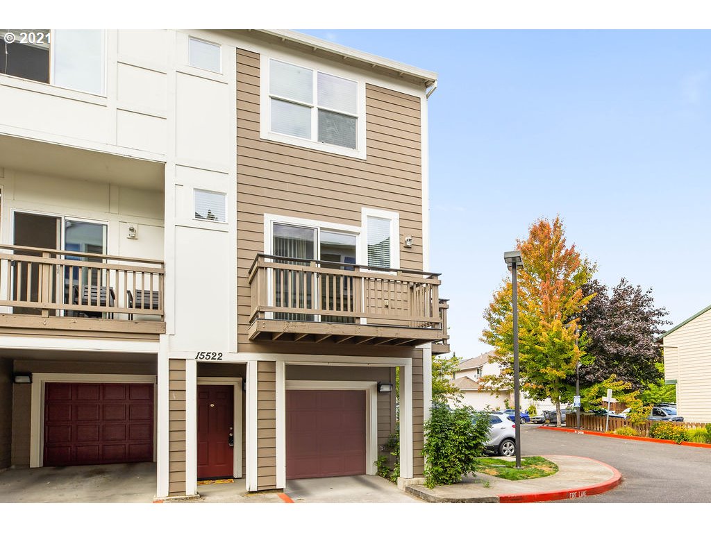 Photo #2: 21357617 Listing 