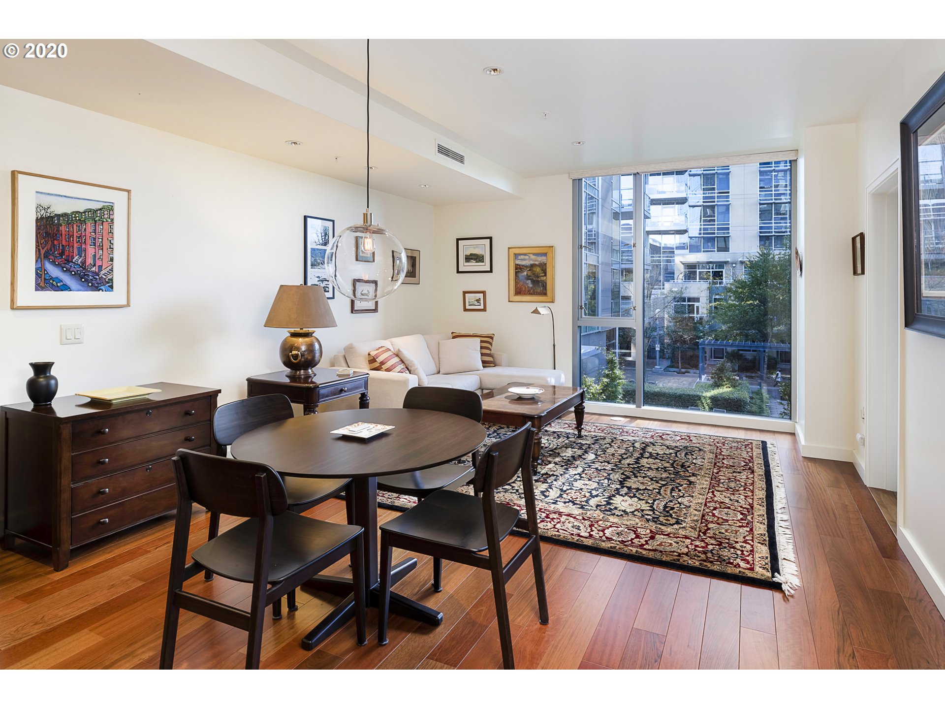 Photo #3: 21364351 Listing 