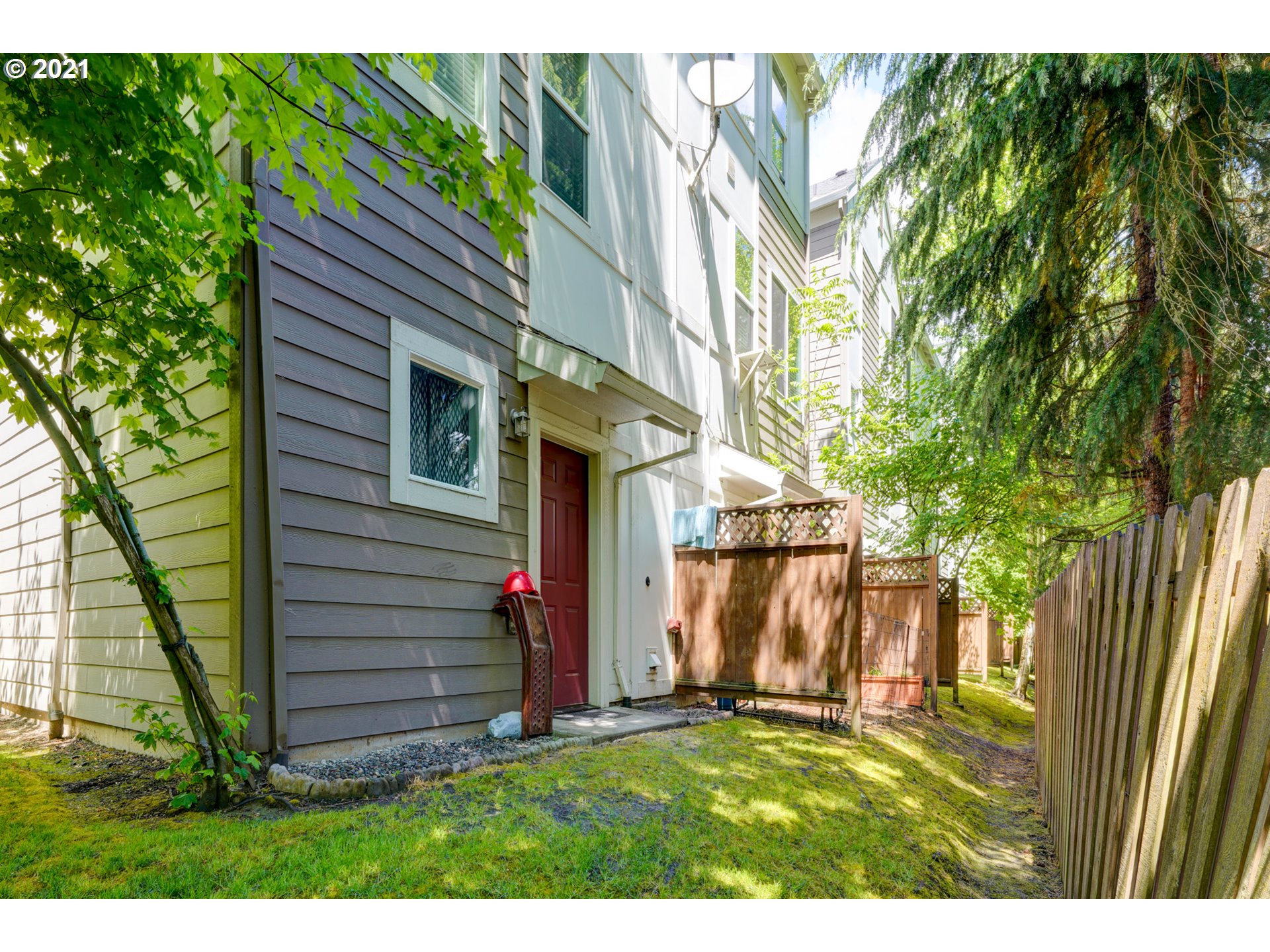Photo #6: 21370174 Listing 