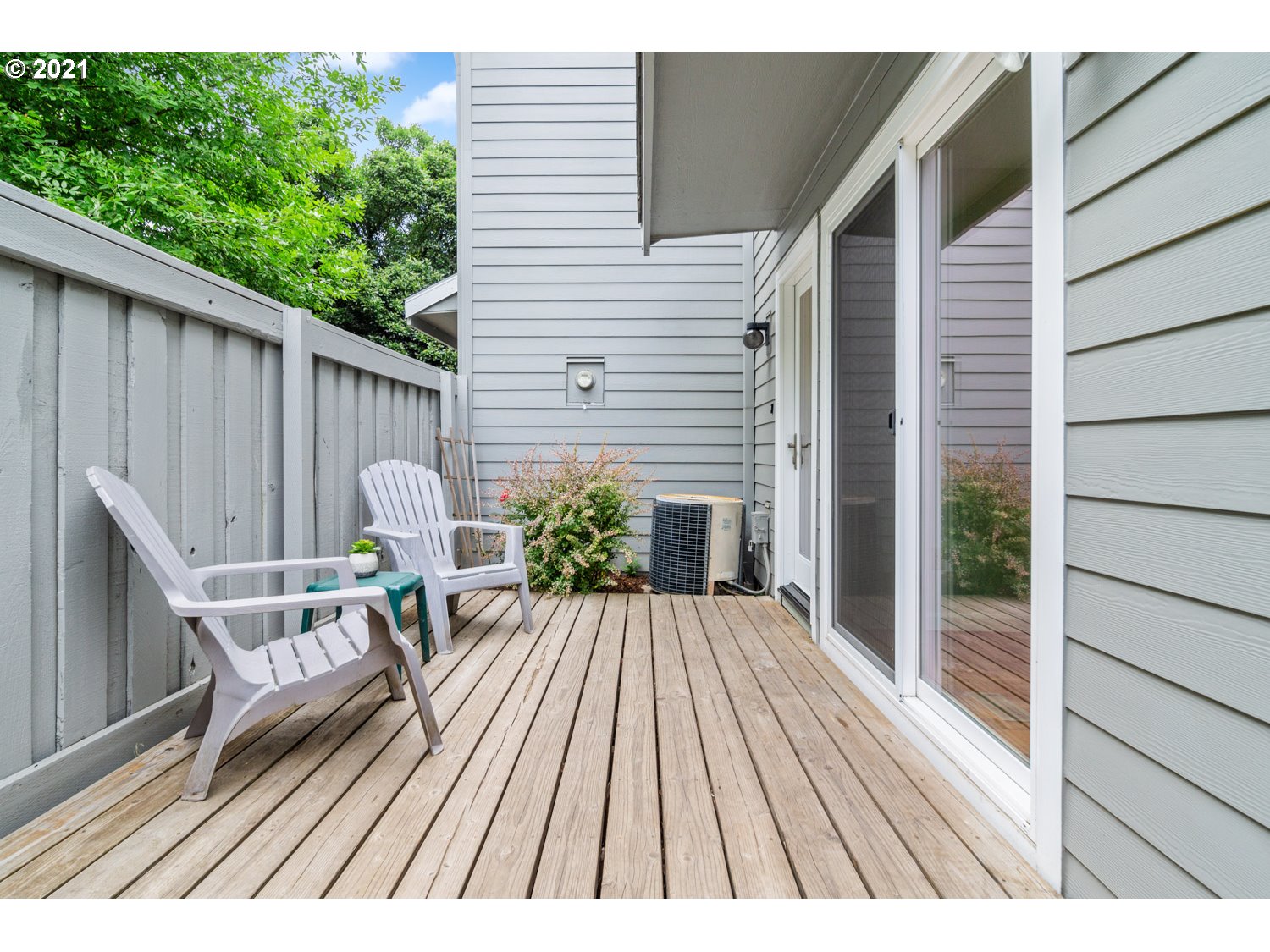 Photo #4: 21373302 Listing 