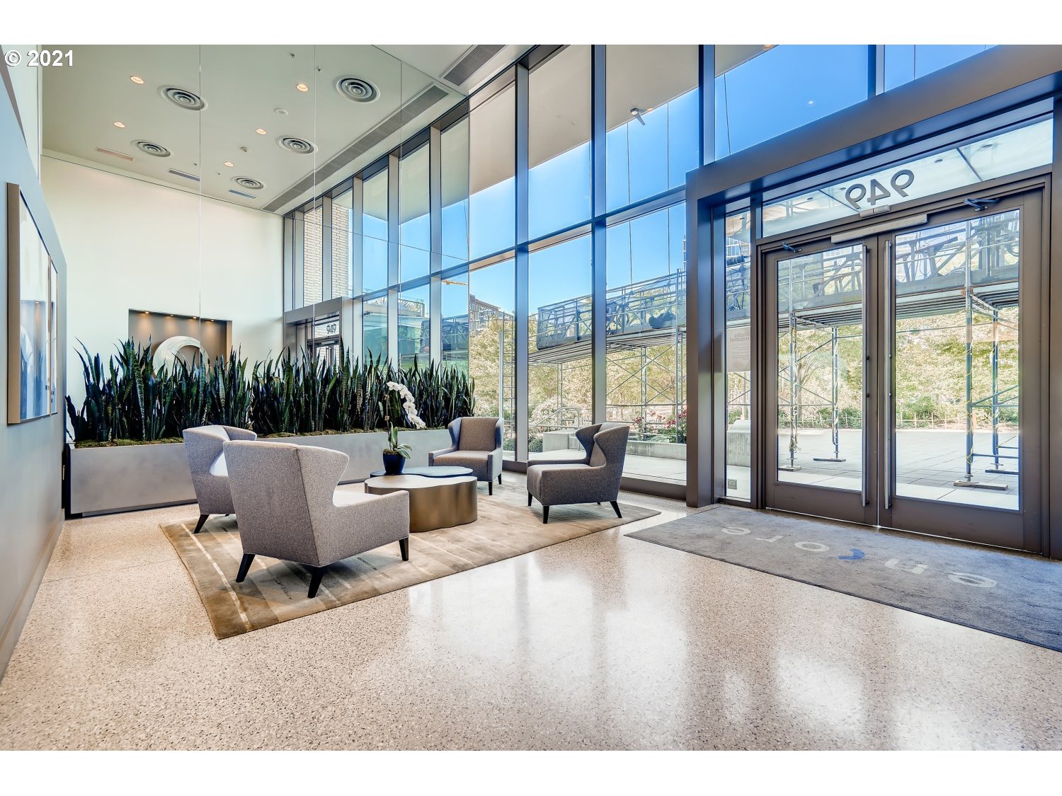 Photo #3: 21375407 Listing 