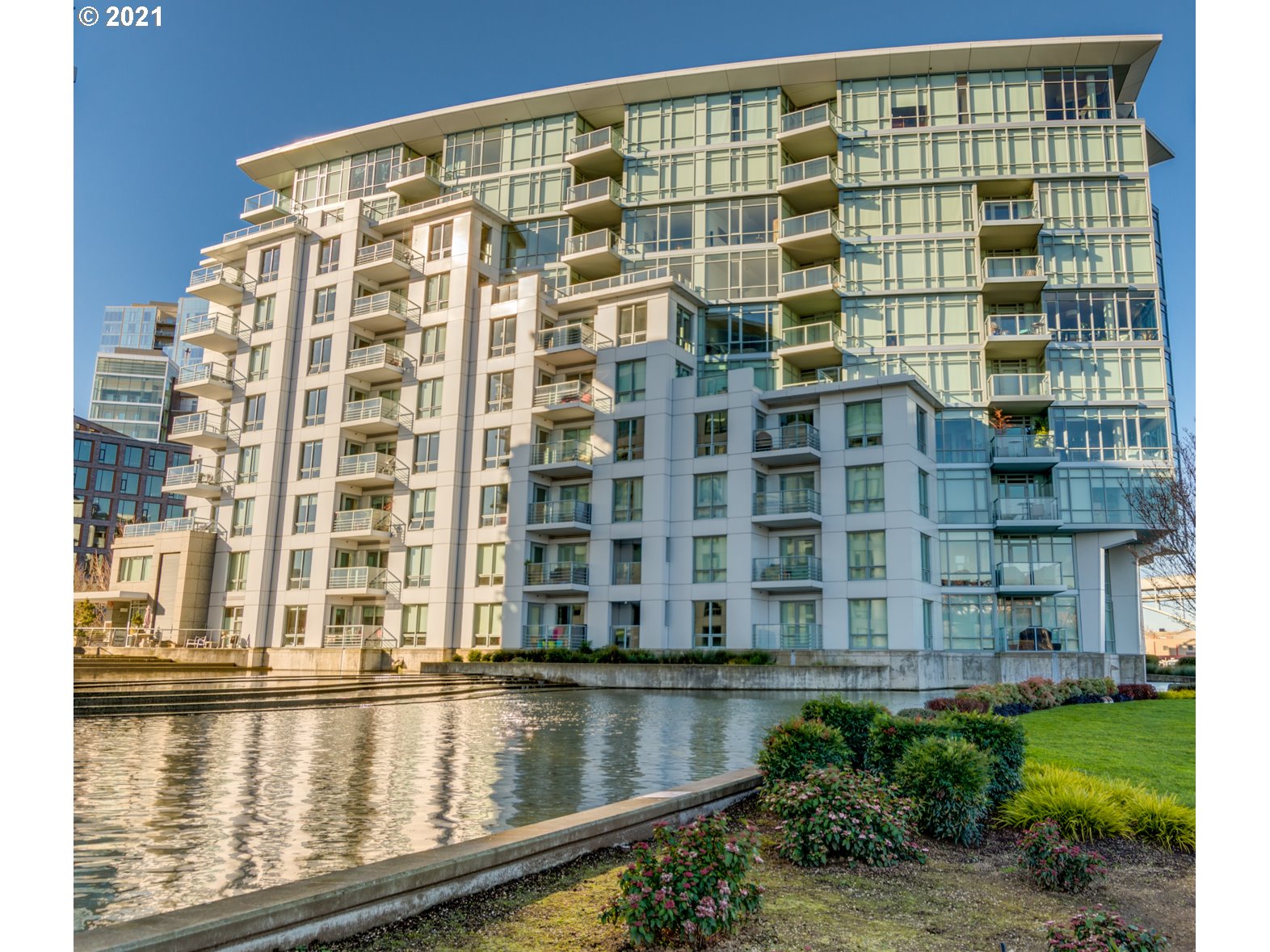 MLS: 21378602 Condo For Sale