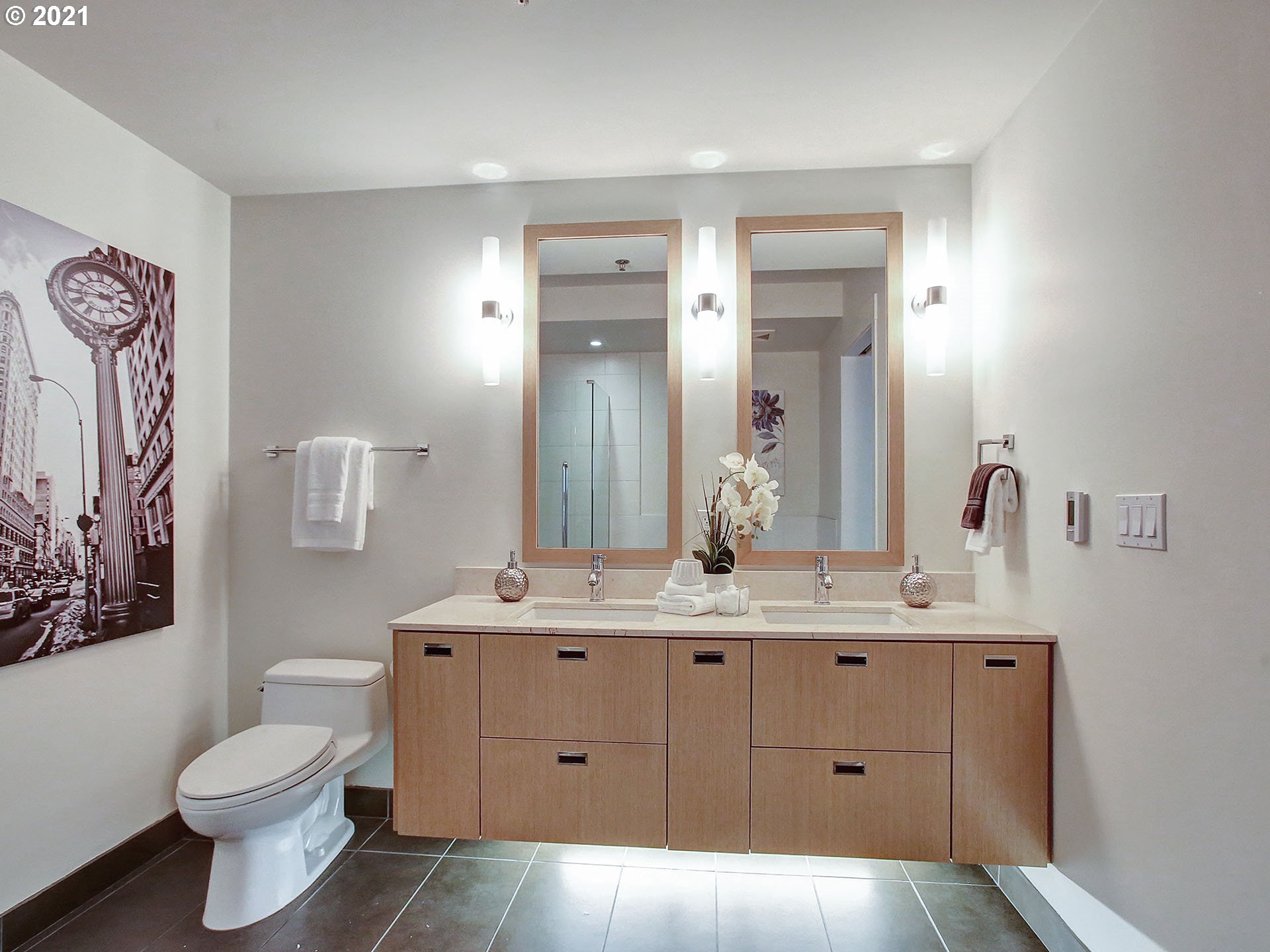 Photo #5: 21378602 Listing 