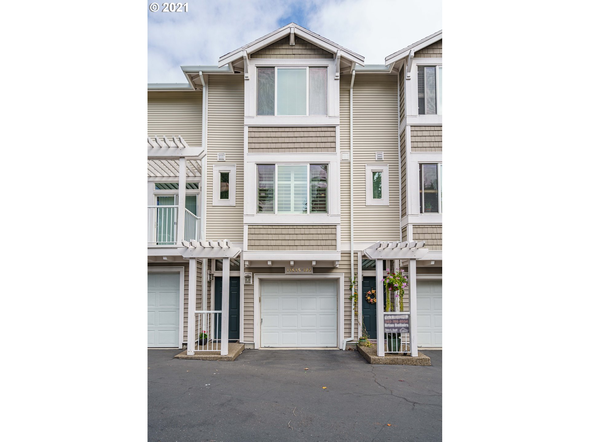 Photo #2: 21386287 Listing 