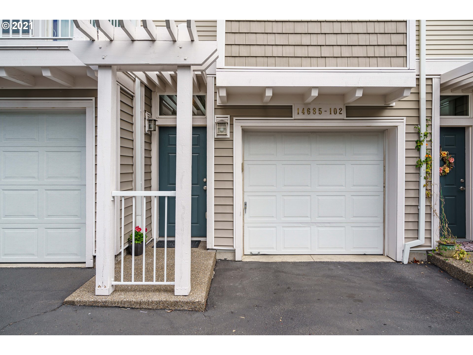 Photo #3: 21386287 Listing 