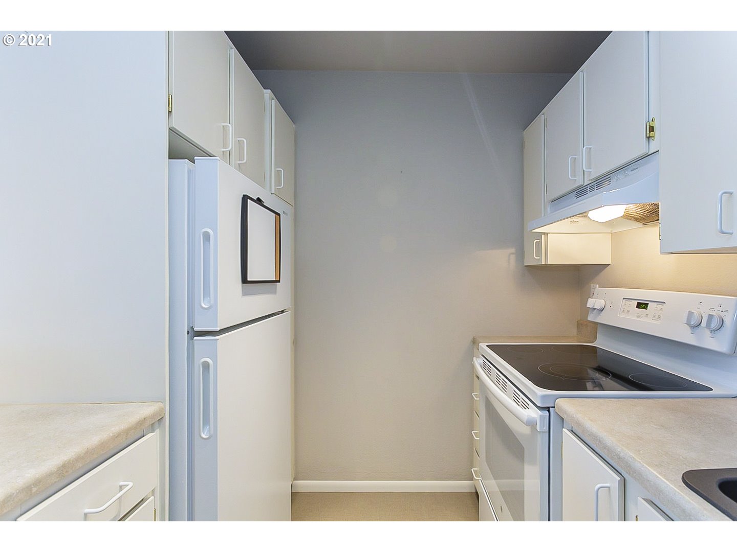 Photo #2: 21387970 Listing 