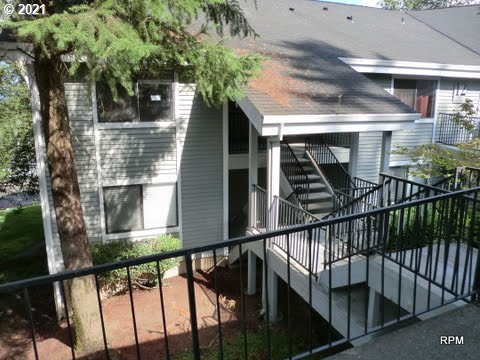 Photo #3: 21387983 Listing 