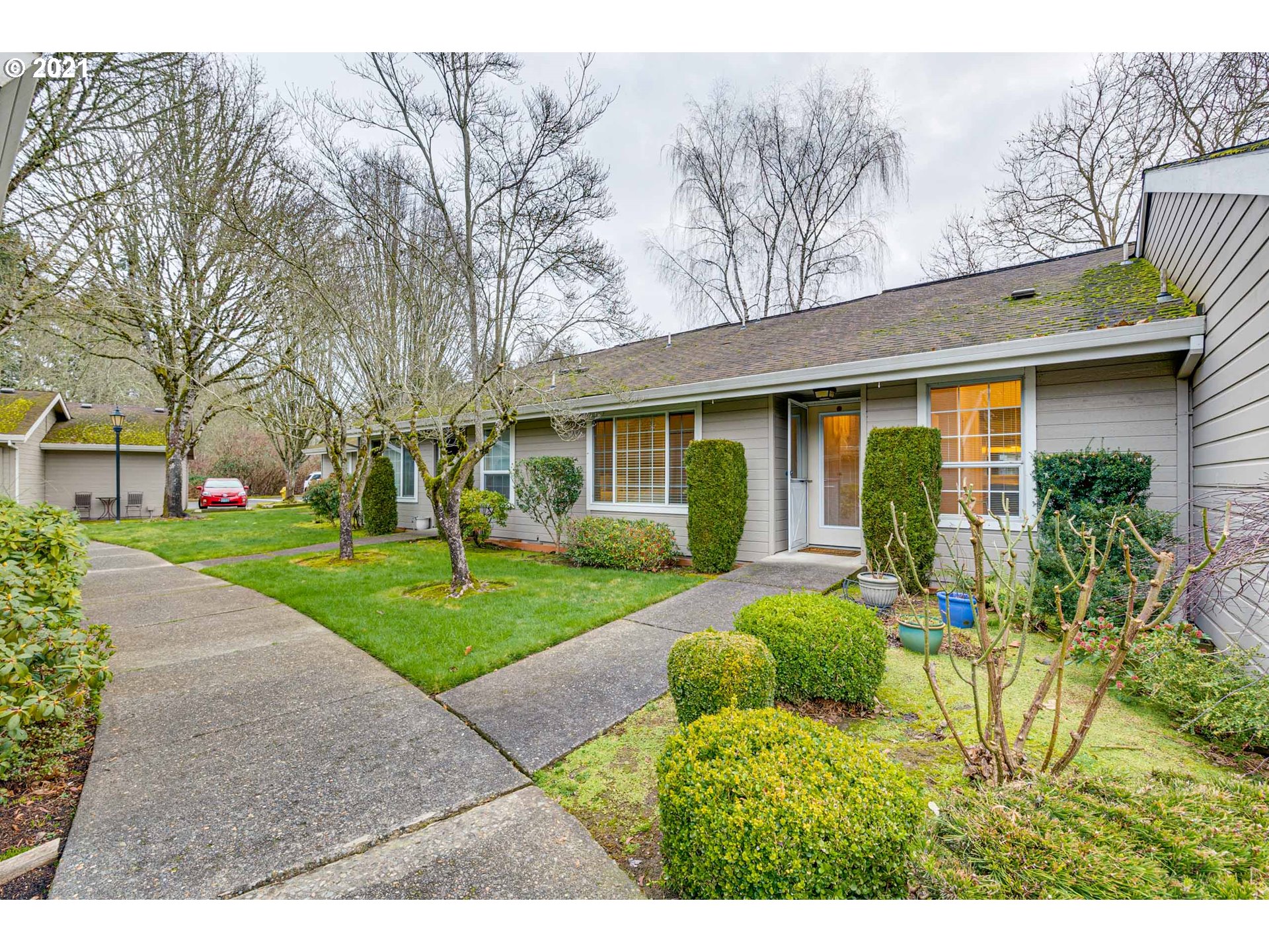 Photo #3: 21392719 Listing 