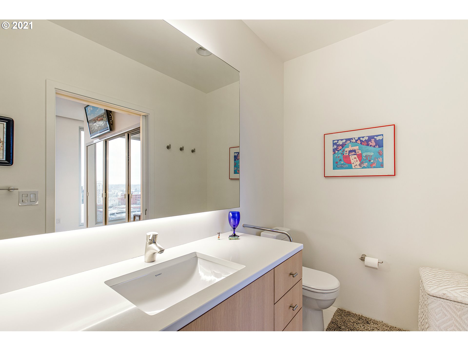 Photo #4: 21399632 Listing 