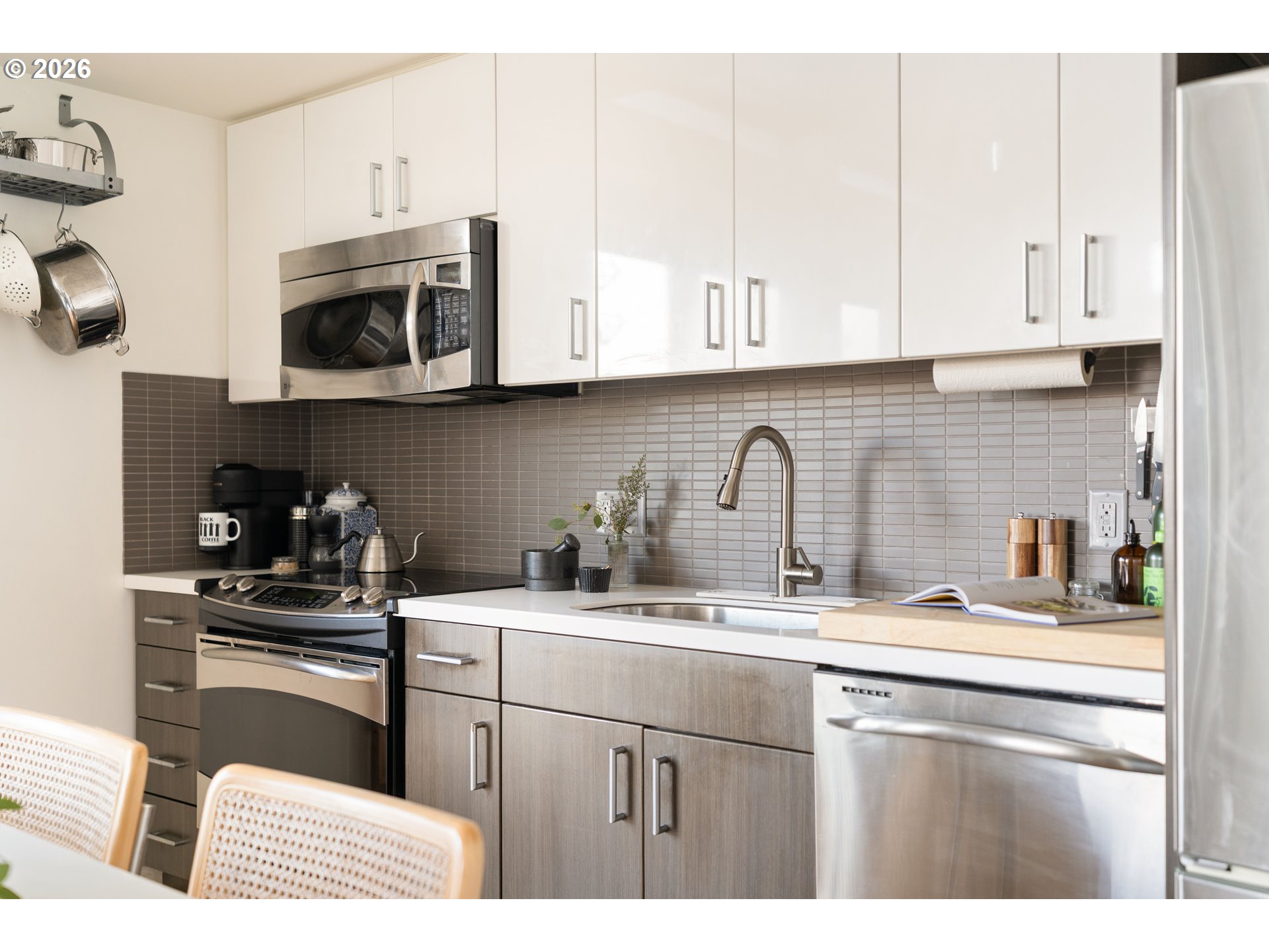 Photo #5: 214014148 Listing: Photo #5