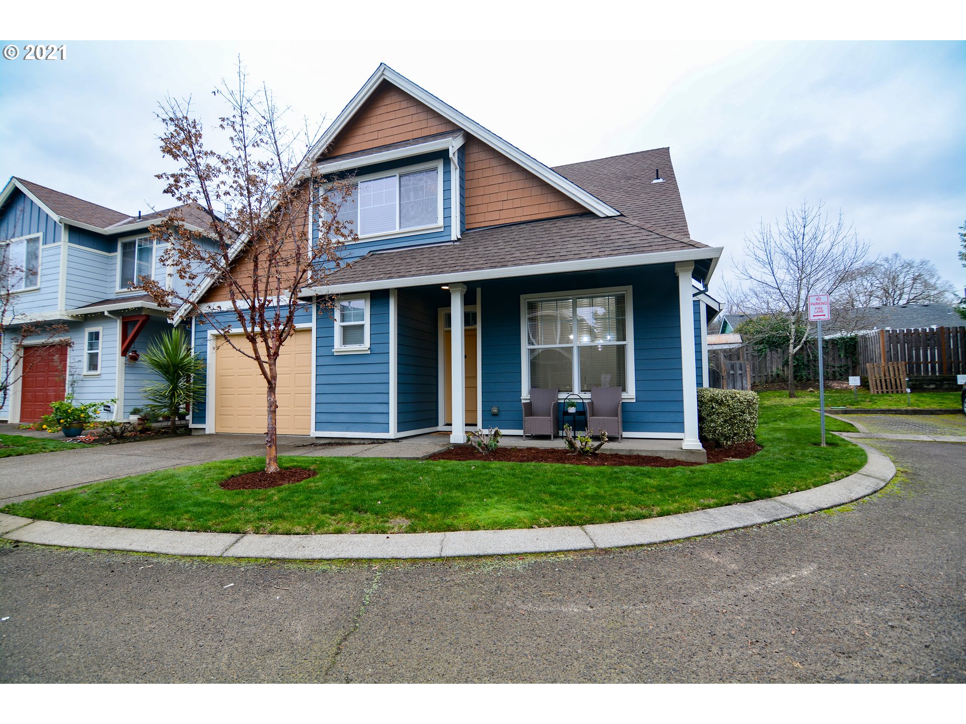 Photo #3: 21402853 Listing 