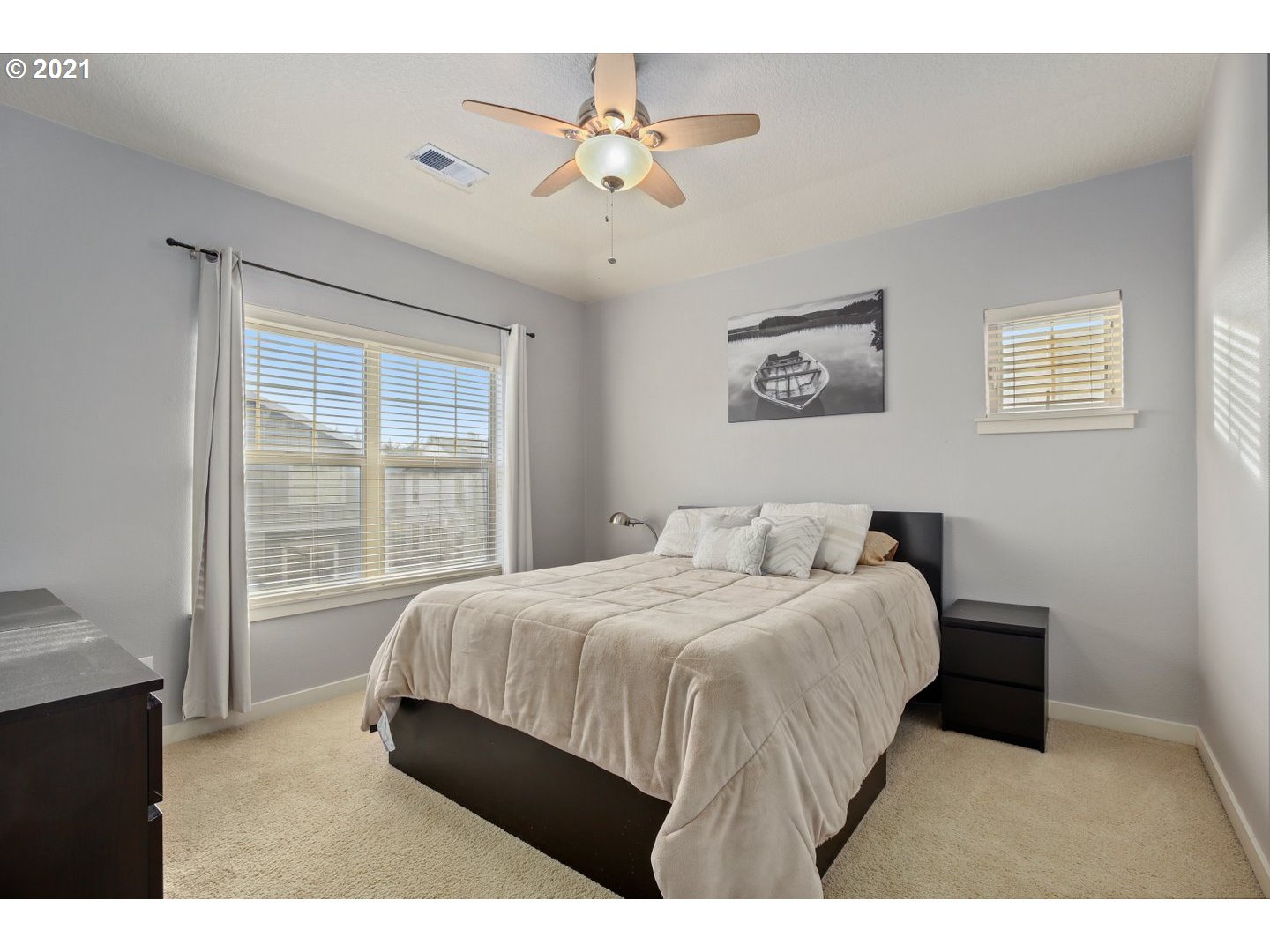 Photo #6: 21405978 Listing 