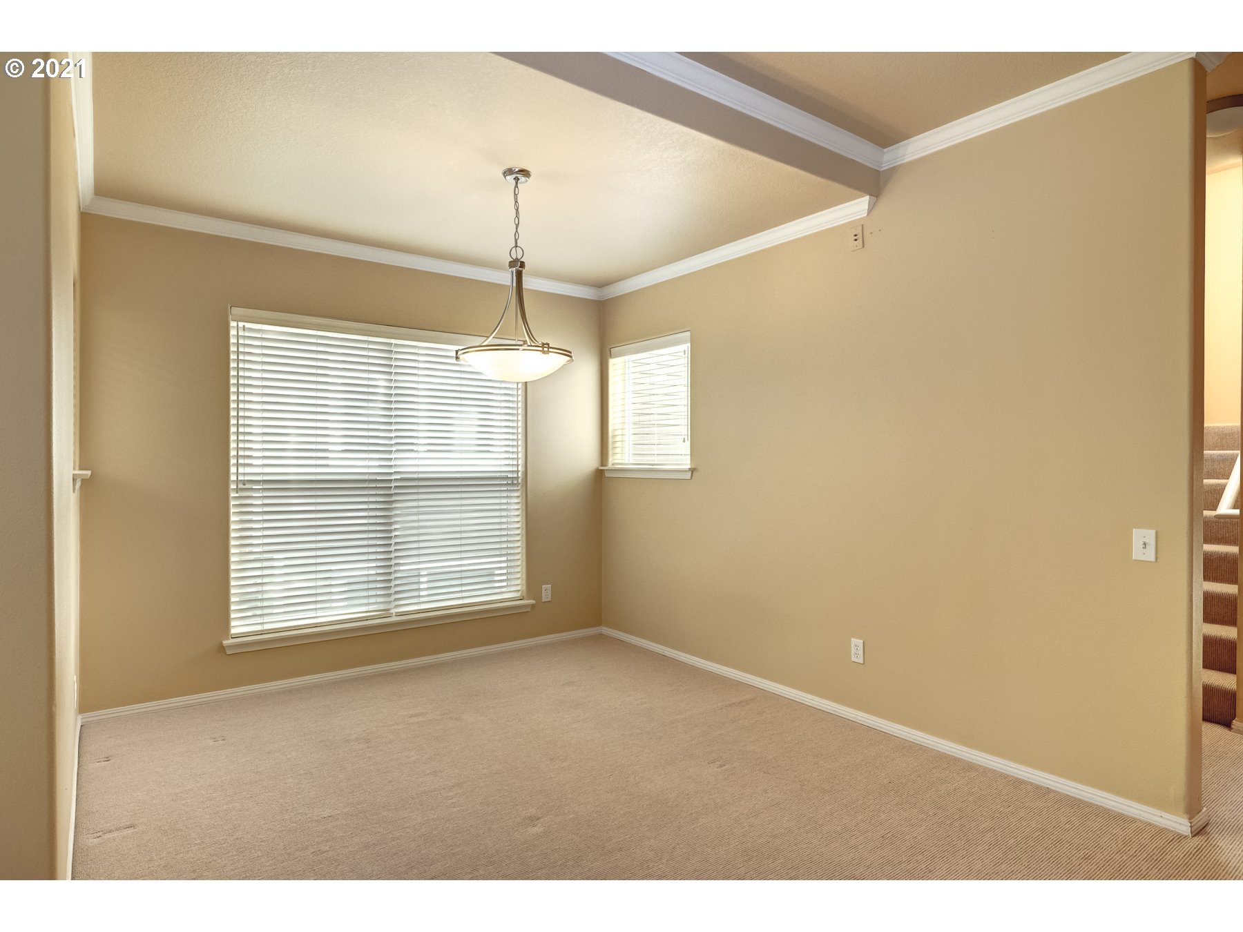 Photo #3: 21407795 Listing 