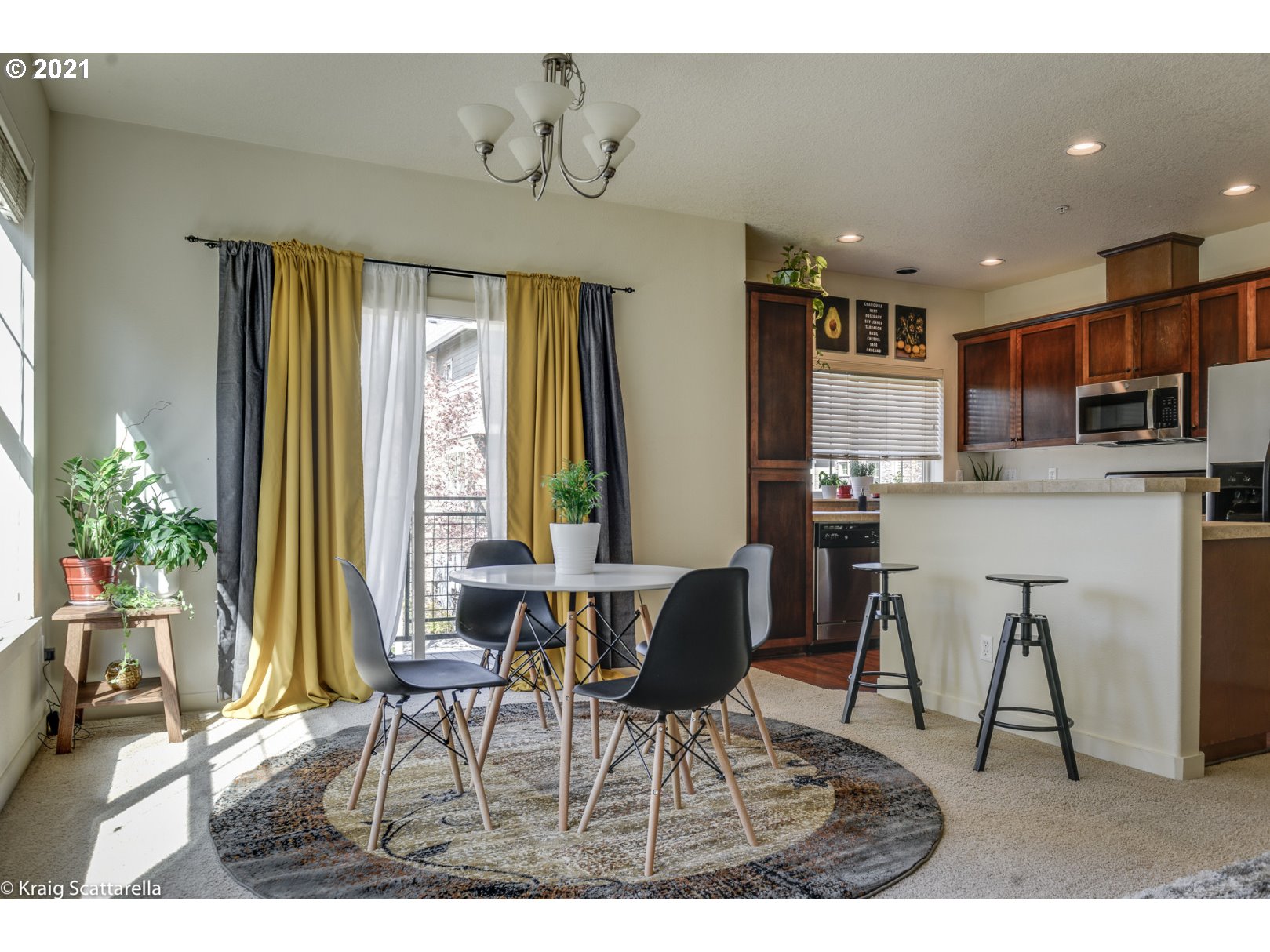 Photo #5: 21410441 Listing 