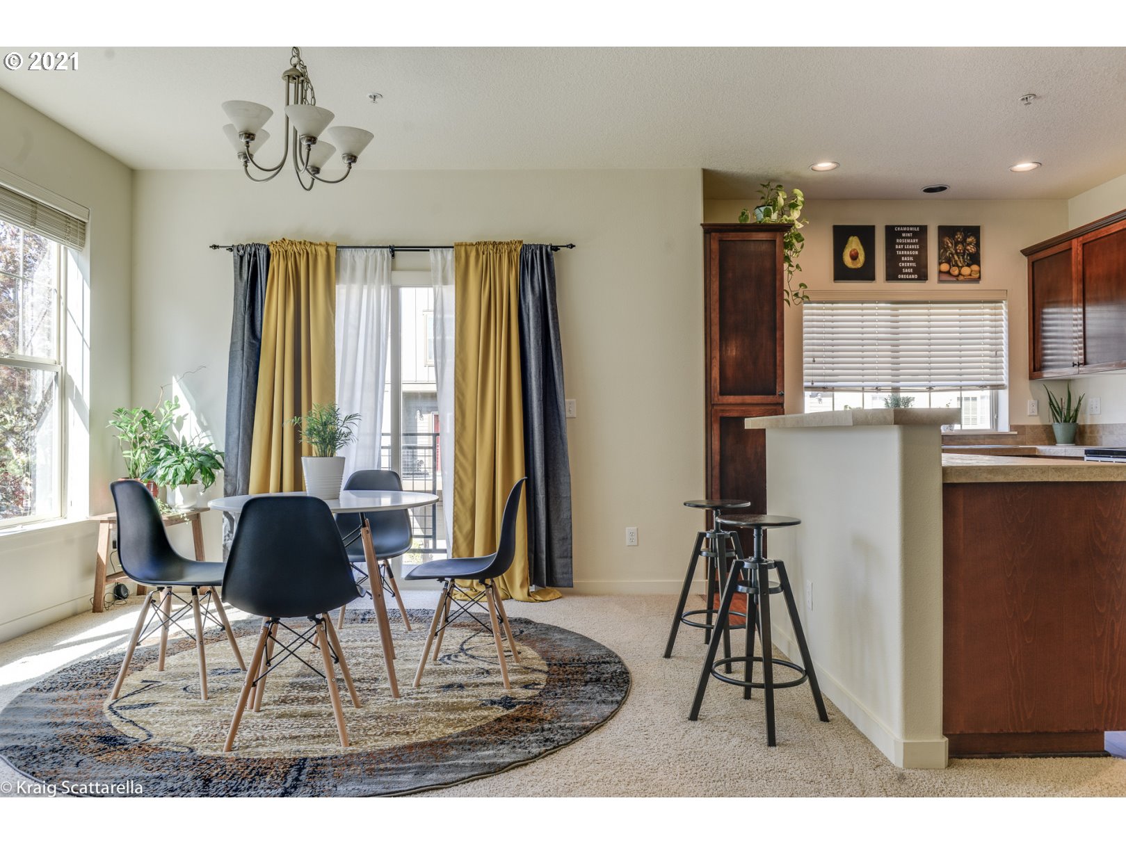 Photo #6: 21410441 Listing 