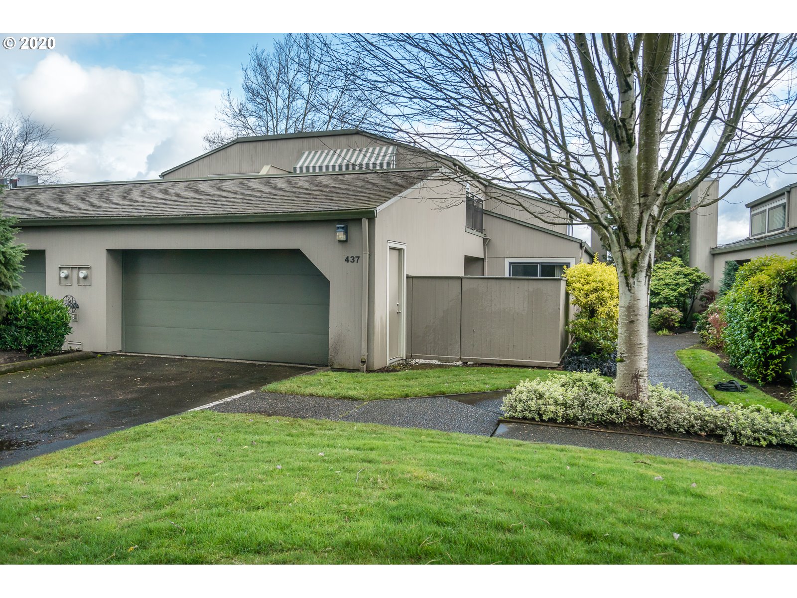 Photo #2: 21413369 Listing 