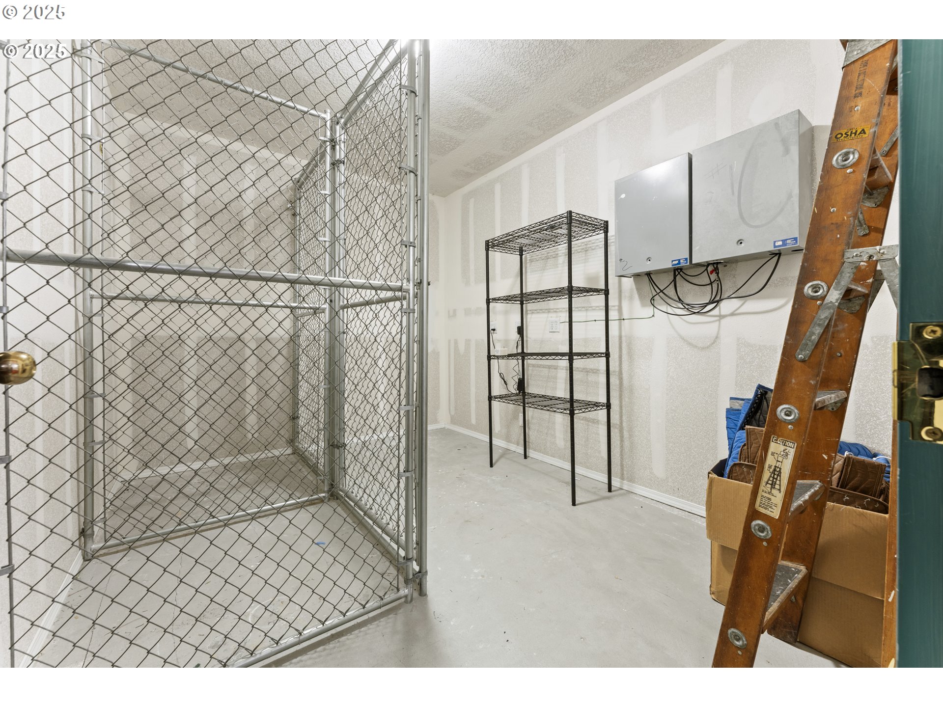 Photo #19: 214145358 Listing: Photo #19