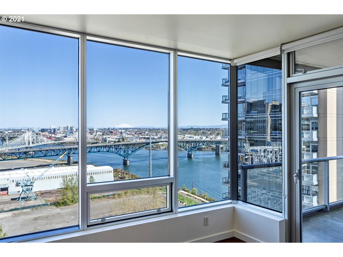 Photo #4: 21415039 Listing 