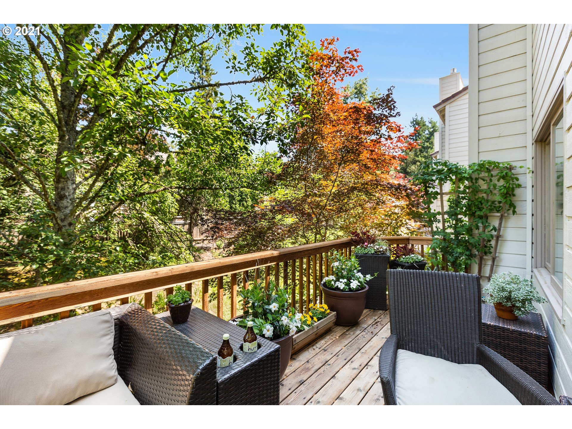 Photo #3: 21418372 Listing 
