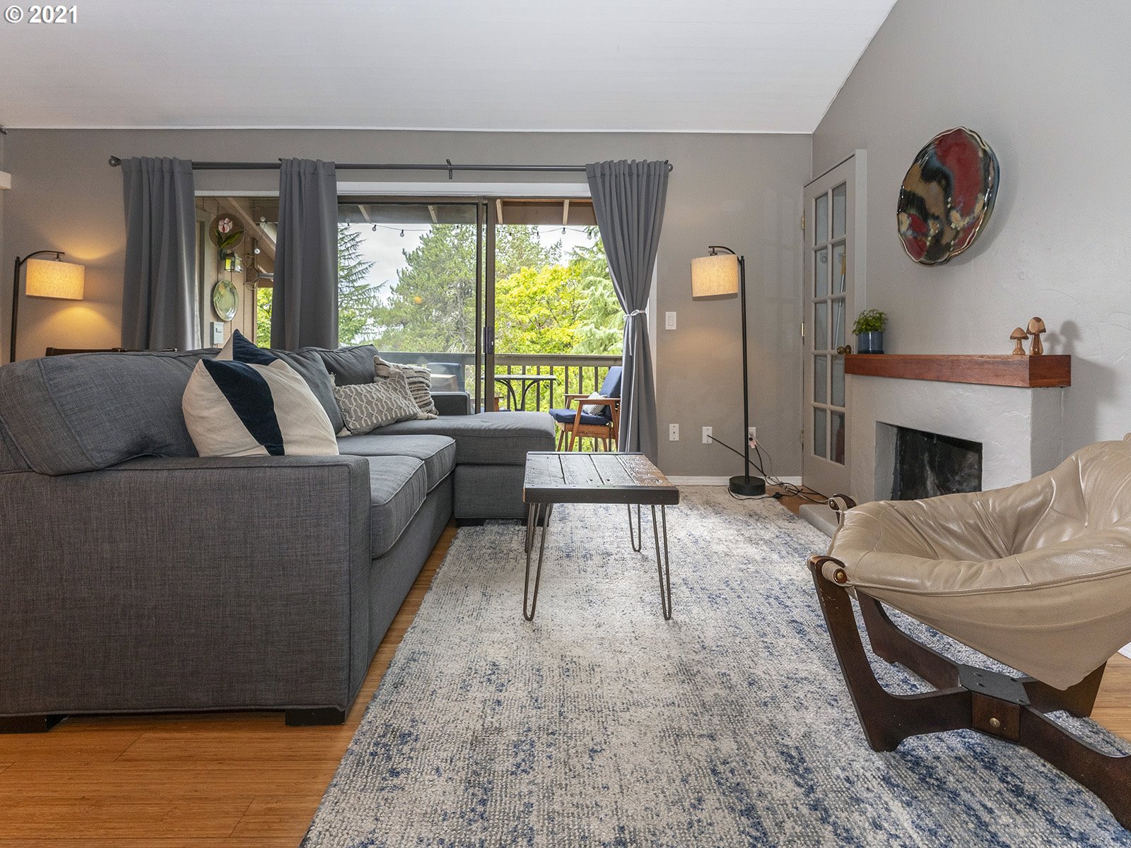 Photo #3: 21419260 Listing 