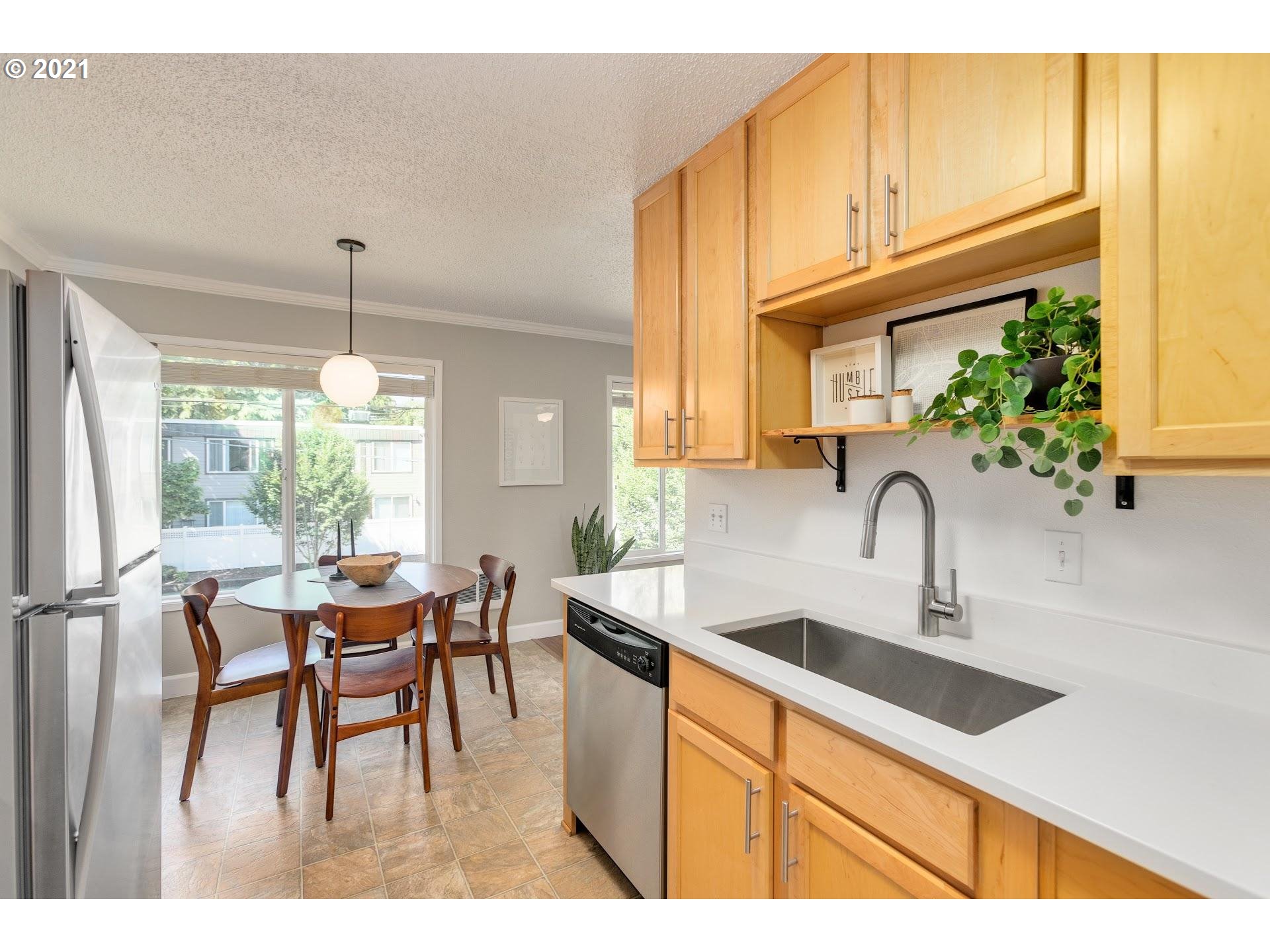 Photo #6: 21420671 Listing 