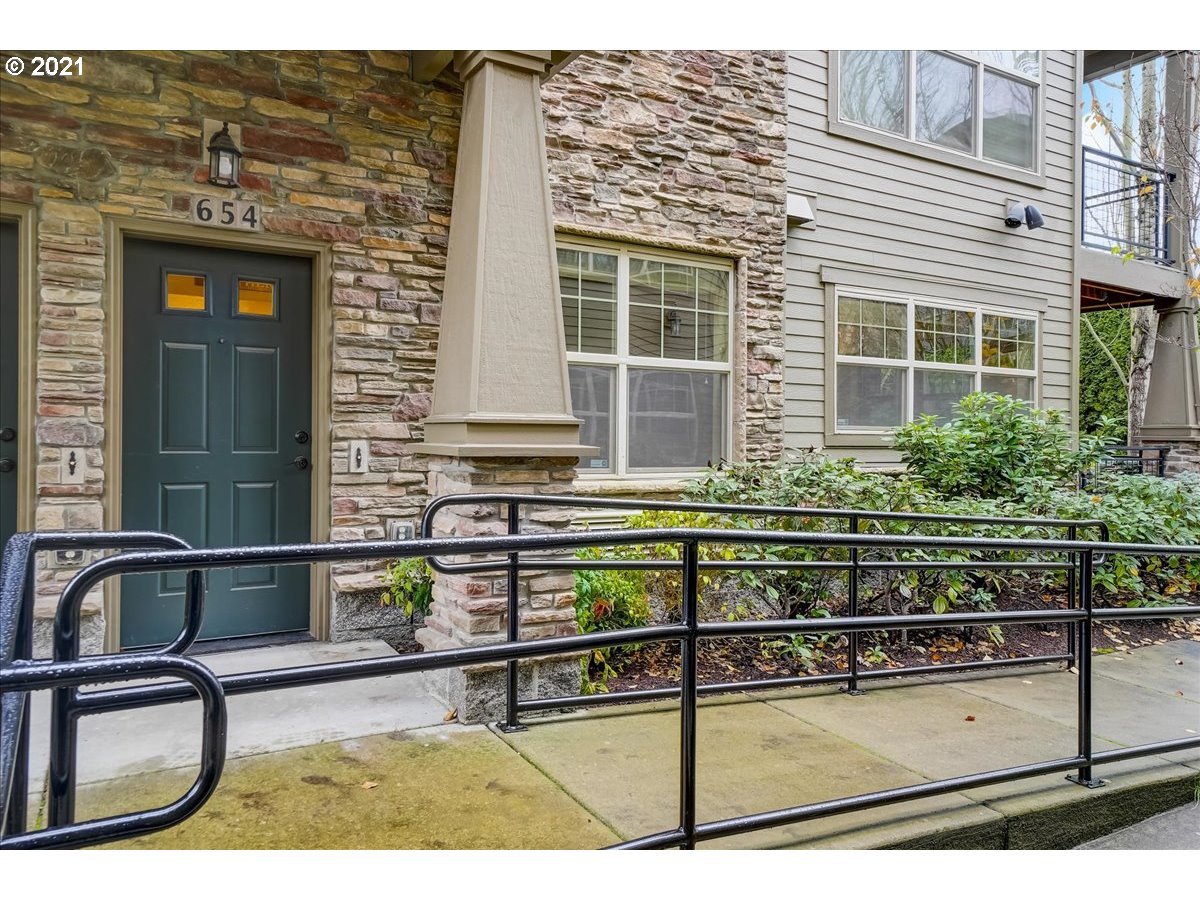 Photo #3: 21428524 Listing 