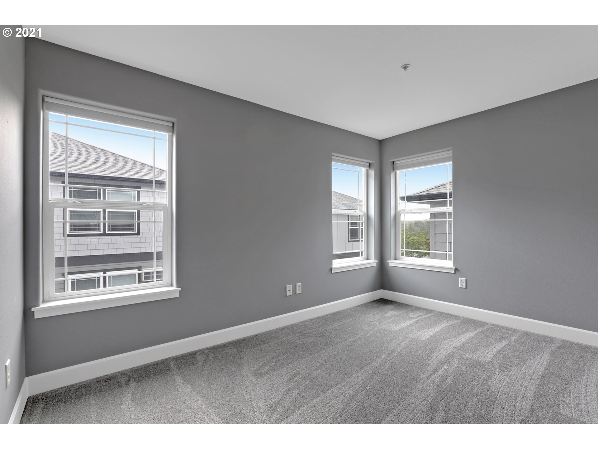 Photo #3: 21430960 Listing 