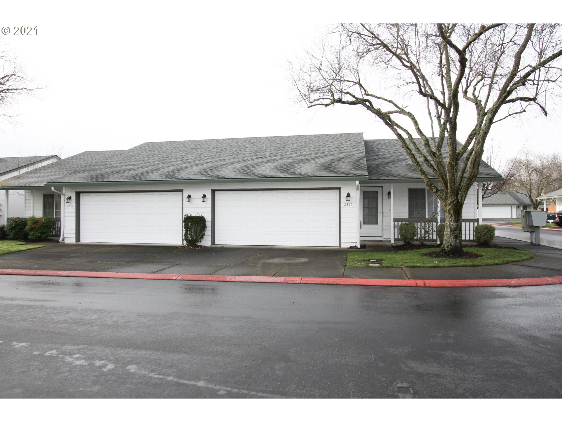 Photo #4: 21432842 Listing 