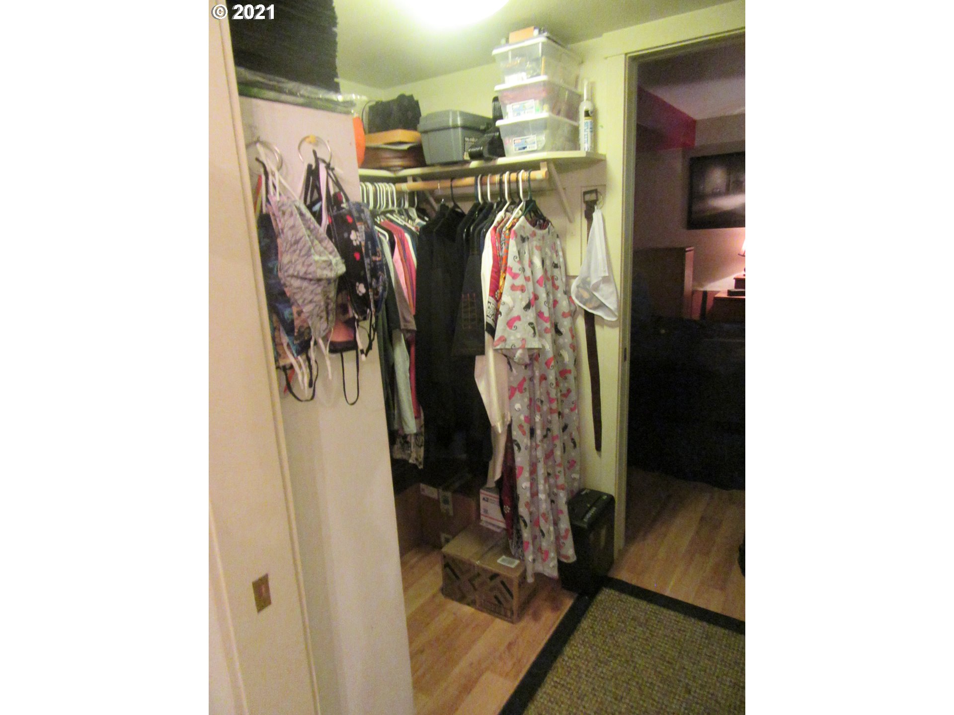 Photo #5: 21433248 Listing 