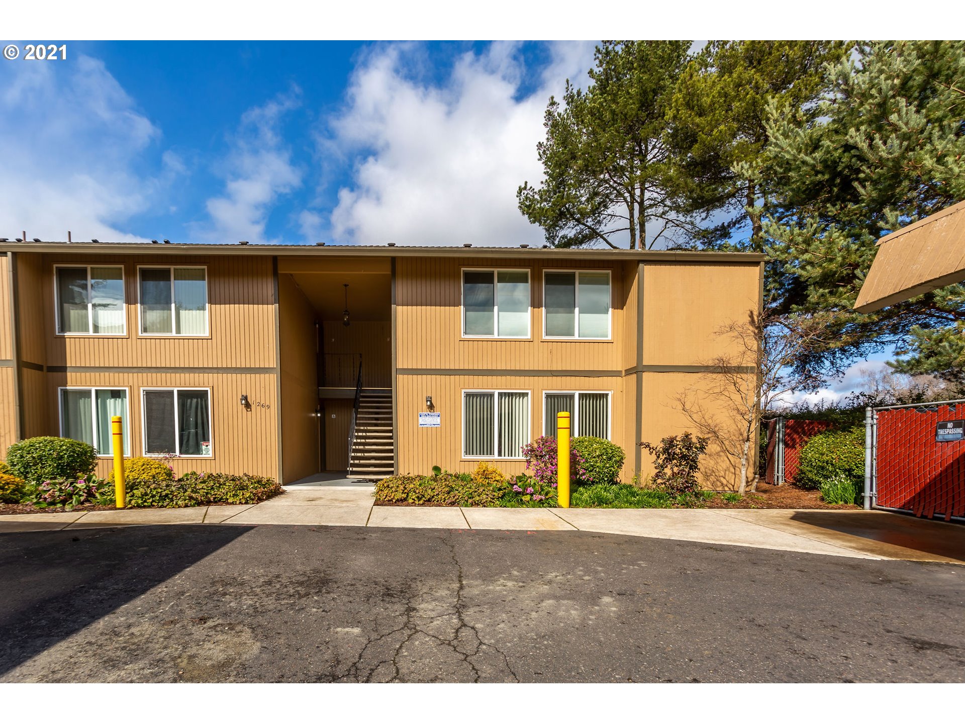 Photo #5: 21433528 Listing 