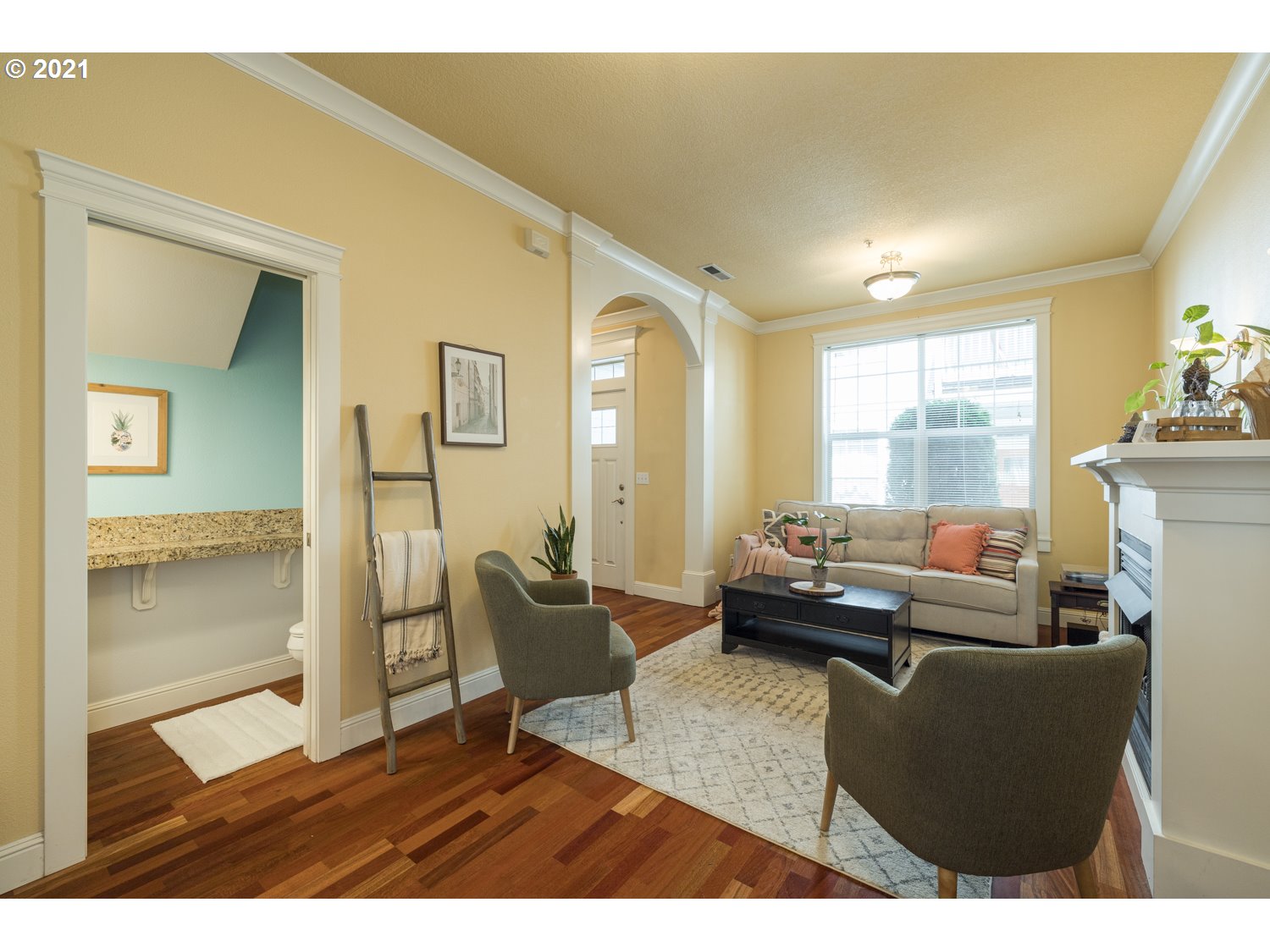 Photo #4: 21435815 Listing 