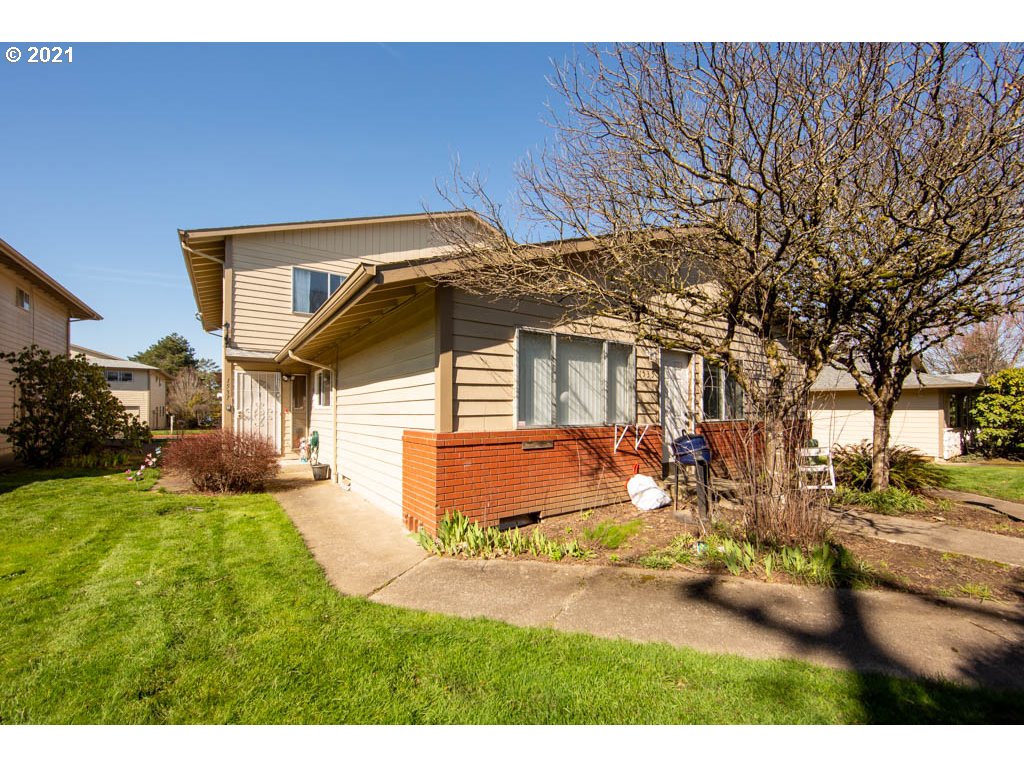 Photo #3: 21436262 Listing 