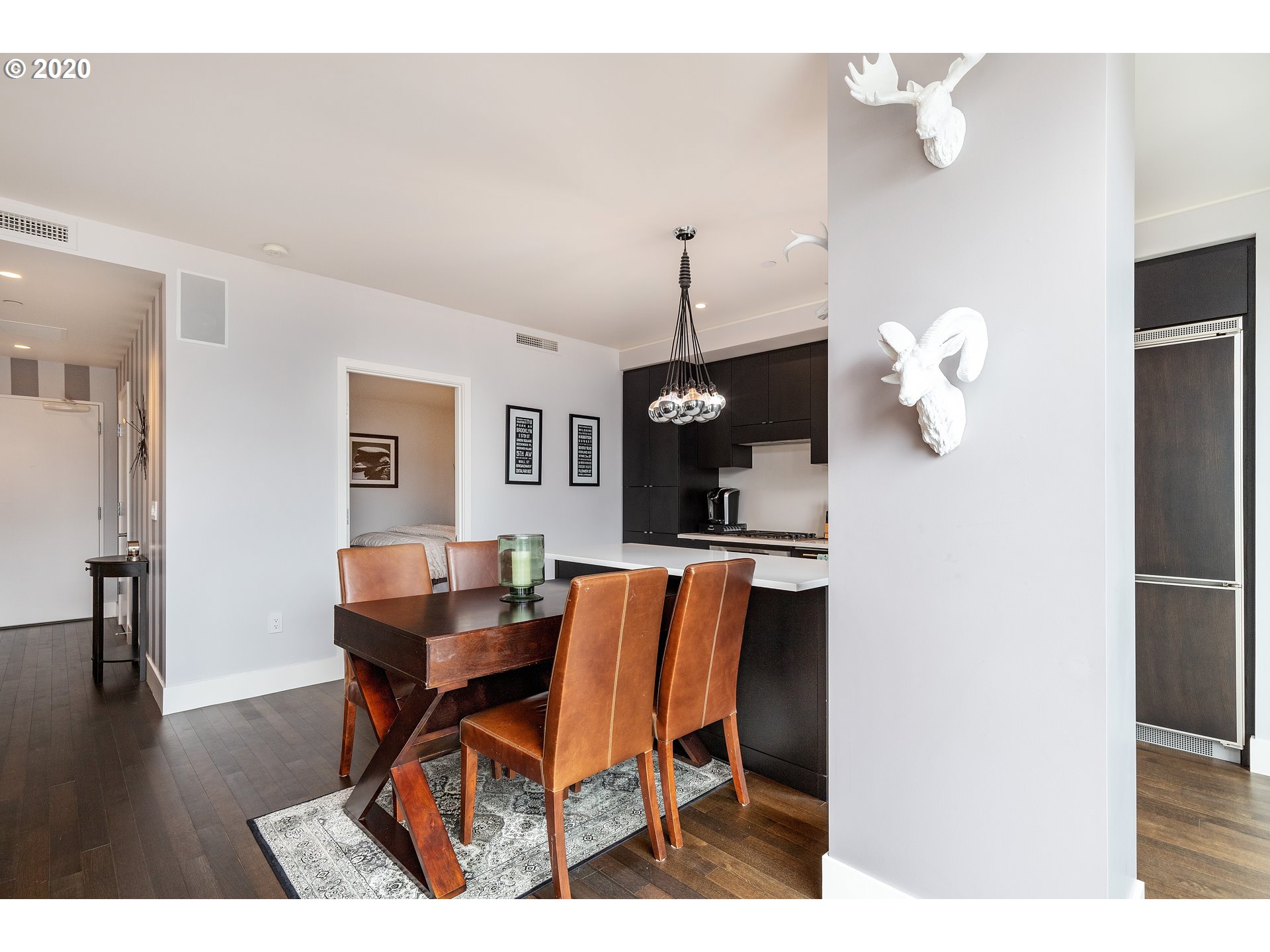 Photo #2: 21437275 Listing 