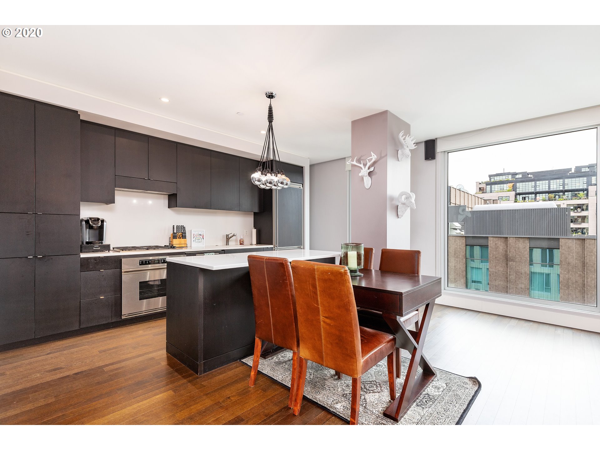 Photo #4: 21437275 Listing 