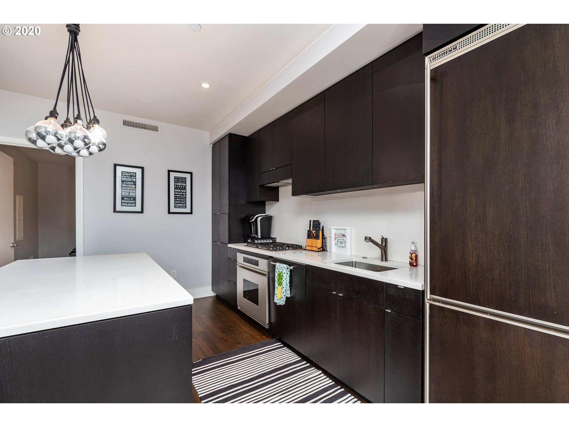 Photo #6: 21437275 Listing 