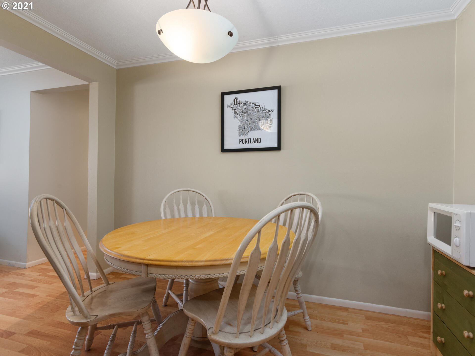 Photo #6: 21439684 Listing 